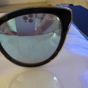 Quay sun glasses